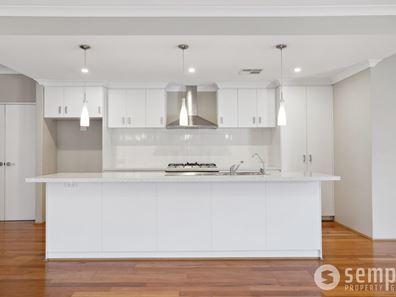 22 Baumea Turn, Hammond Park WA 6164