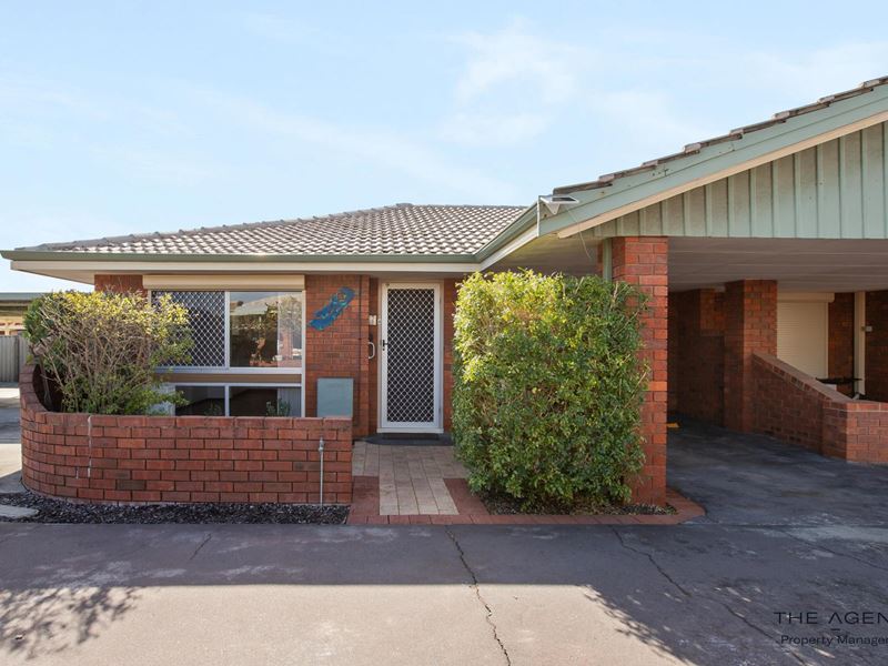 4/12 Hefron, Rockingham