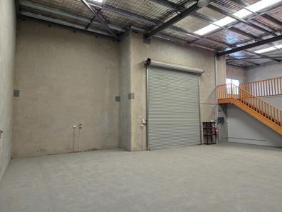 2/11 Niche Parade, Wangara WA 6065