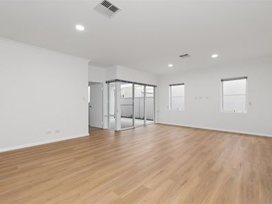 20 Clandon Way, Gnangara WA 6077