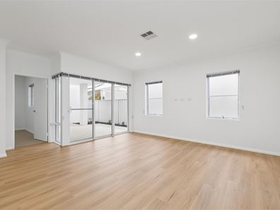 20 Clandon Way, Gnangara WA 6077