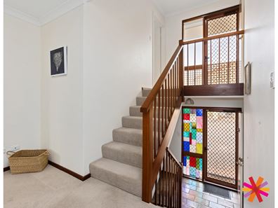 1/25 Leonora Street, Como WA 6152