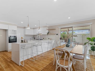 16 Yallingup Loop, Dawesville WA 6211