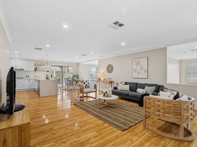 16 Yallingup Loop, Dawesville WA 6211
