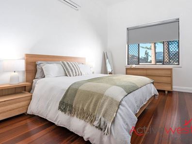100 Fitzgerald Street, Beachlands WA 6530