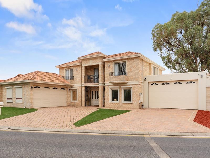2 La Spezia Drive, Secret Harbour WA 6173