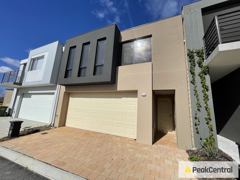3/16 Pearson Drive, Success