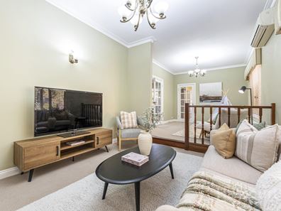72 Victoria Circle, Greenfields WA 6210