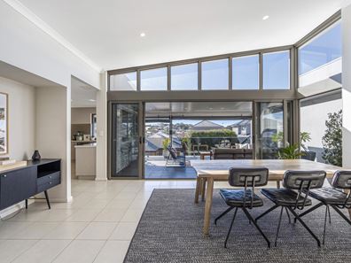 15 Crown Terrace, Coogee WA 6166
