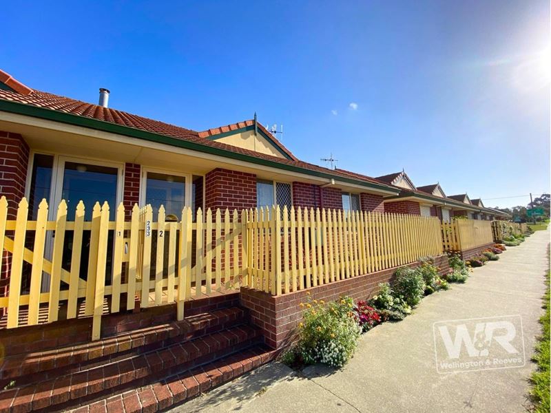 2/50 Pioneer Road, Centennial Park