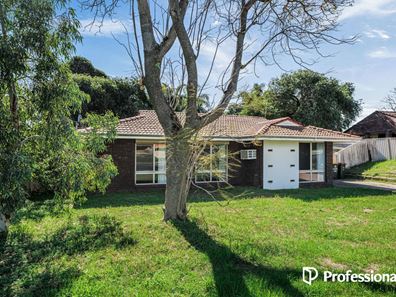11 Karimba Street, Wanneroo WA 6065