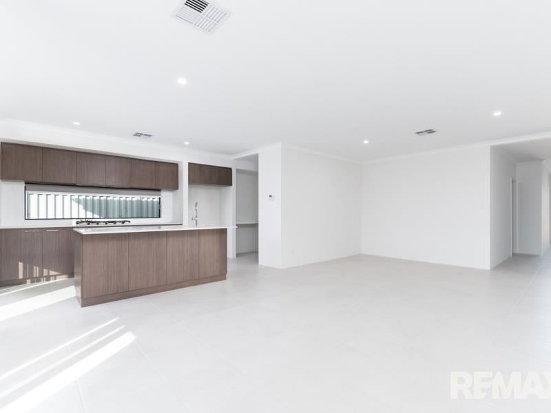 24 Maitland, Yanchep WA 6035