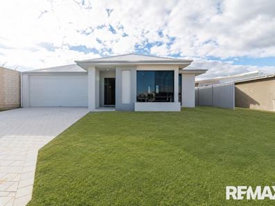 24 Maitland, Yanchep WA 6035