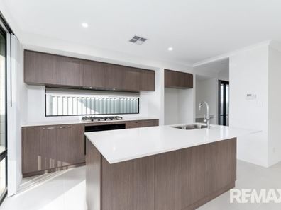 24 Maitland, Yanchep WA 6035