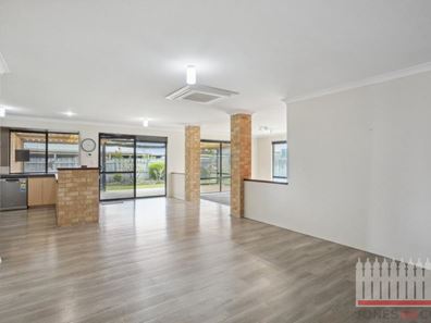 14 Tilbury Mews, Quinns Rocks WA 6030