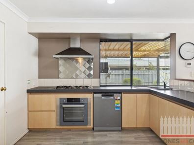 14 Tilbury Mews, Quinns Rocks WA 6030
