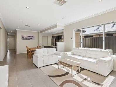 42 Lord Street, Bentley WA 6102
