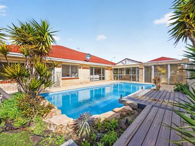 31 Amadeus Crescent, Port Kennedy WA 6172