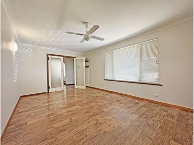 17 Sims Street, Sinclair WA 6450