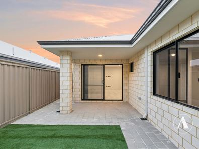 21 Pearwood Vista, Piara Waters WA 6112
