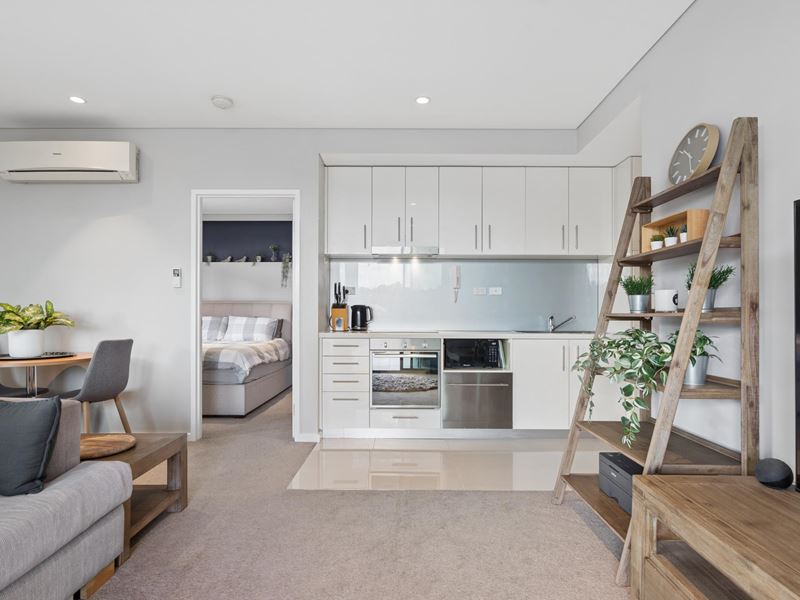 4/3 Washington Street, Victoria Park WA 6100
