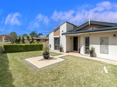 102 Brown Crescent, Seville Grove WA 6112
