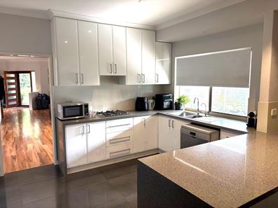 Mount Claremont WA 6010