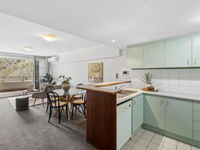 9/134 Mounts Bay Road, Perth WA 6000
