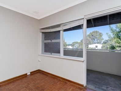 7/150 Fairway, Crawley WA 6009