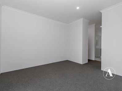 10 Iselin Road, Two Rocks WA 6037