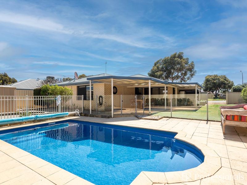 7 Amethyst Place, Maida Vale WA 6057
