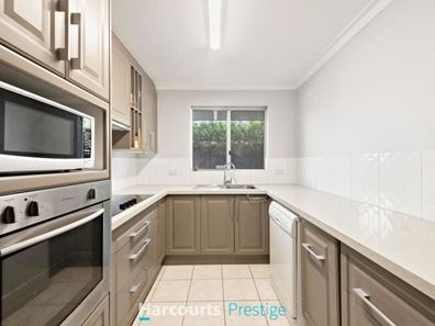 29 Rushbrook Way, Thornlie WA 6108