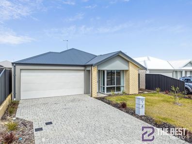 13 Nanarup Street, Two Rocks WA 6037