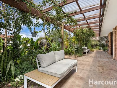 7 Wanbi Place, Greenfields WA 6210