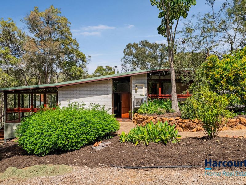 21 Croyden Road, Roleystone WA 6111