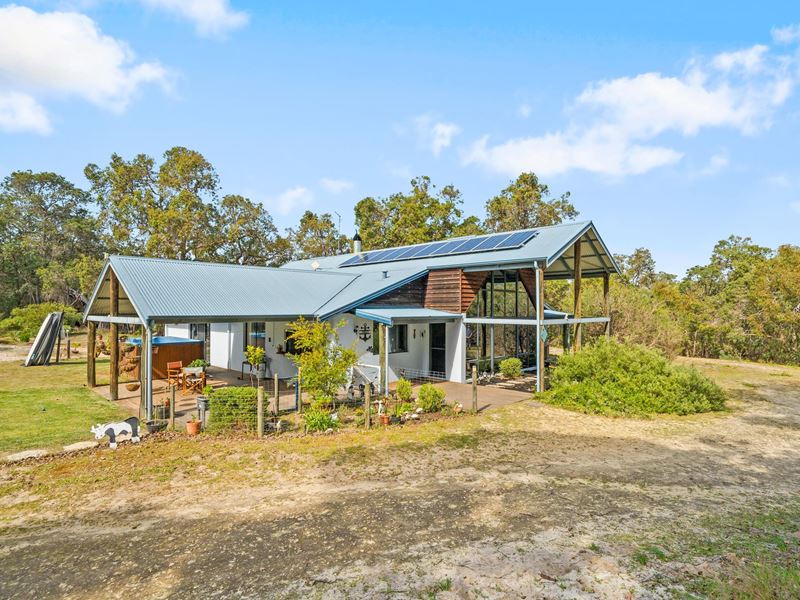 81 Caledonia Close, Herron WA 6211