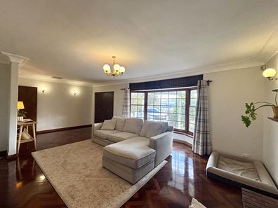 17 Larundel Road, City Beach WA 6015