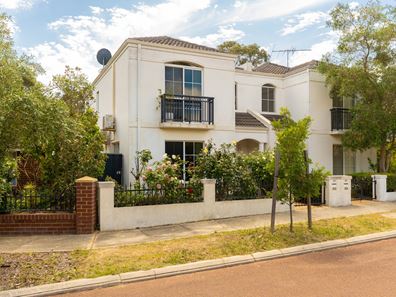 16B Becontree Way, Joondalup WA 6027