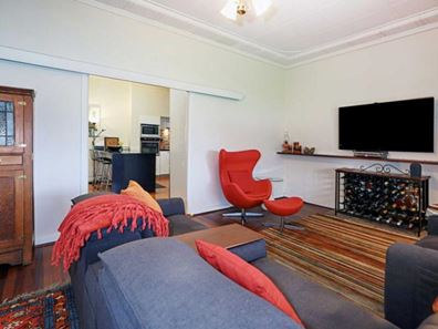 20 Wyndham Street, St James WA 6102