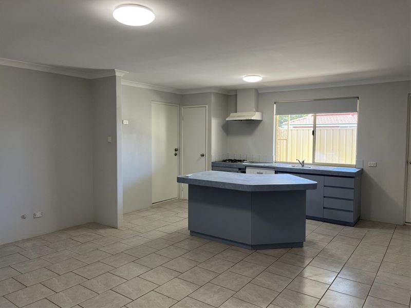 9 Salmon Crescent, Warnbro WA 6169
