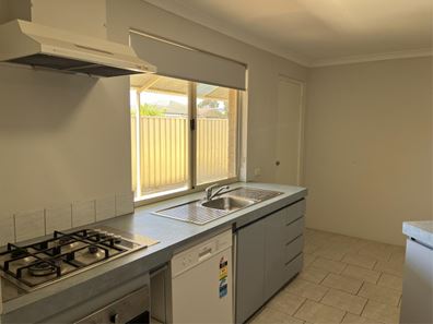 9 Salmon Crescent, Warnbro WA 6169