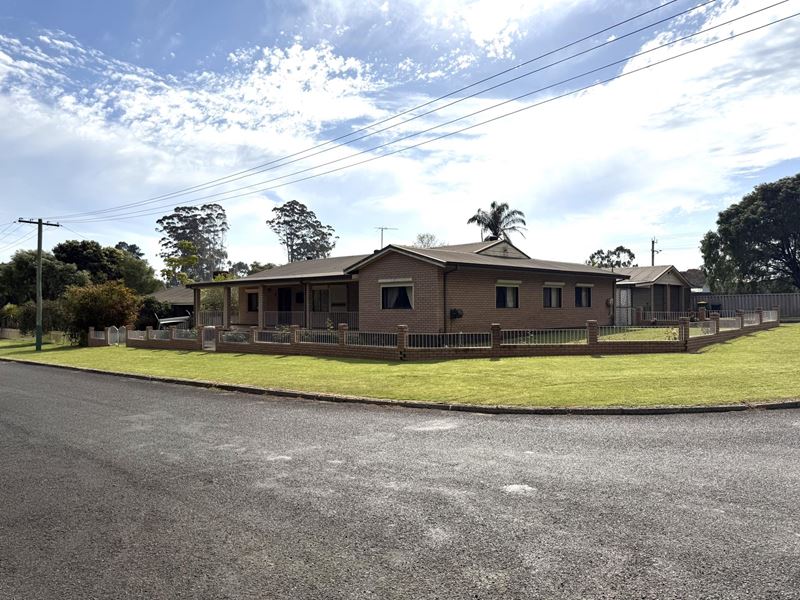 16 French Street, Pemberton WA 6260