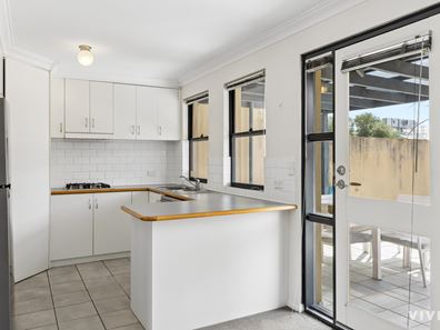 1/120 Broadway, Crawley WA 6009