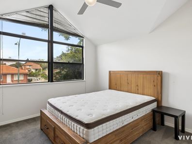 1/120 Broadway, Crawley WA 6009