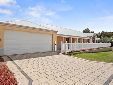 2 Wanderer Parkway, Baldivis WA 6171