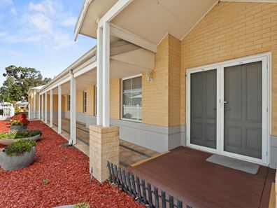 2 Wanderer Parkway, Baldivis WA 6171