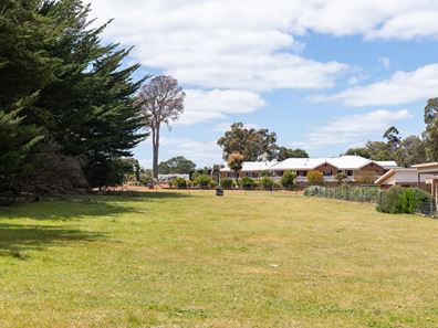 12 Charolais Close, Bridgetown WA 6255