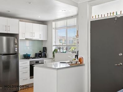 7/39 Kinsella Street, Joondanna WA 6060