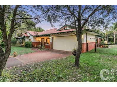 13 Ironmonger Court, Wellard WA 6170