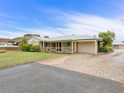 1/68 Downey Drive, Manning WA 6152